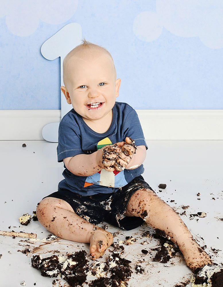 1st Birthday Cake Smash Photographer Porthcawl