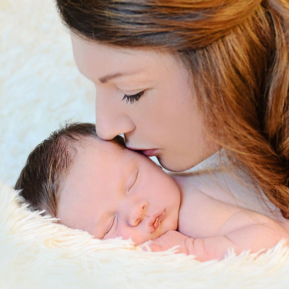 Precious Newborn Baby Photographs